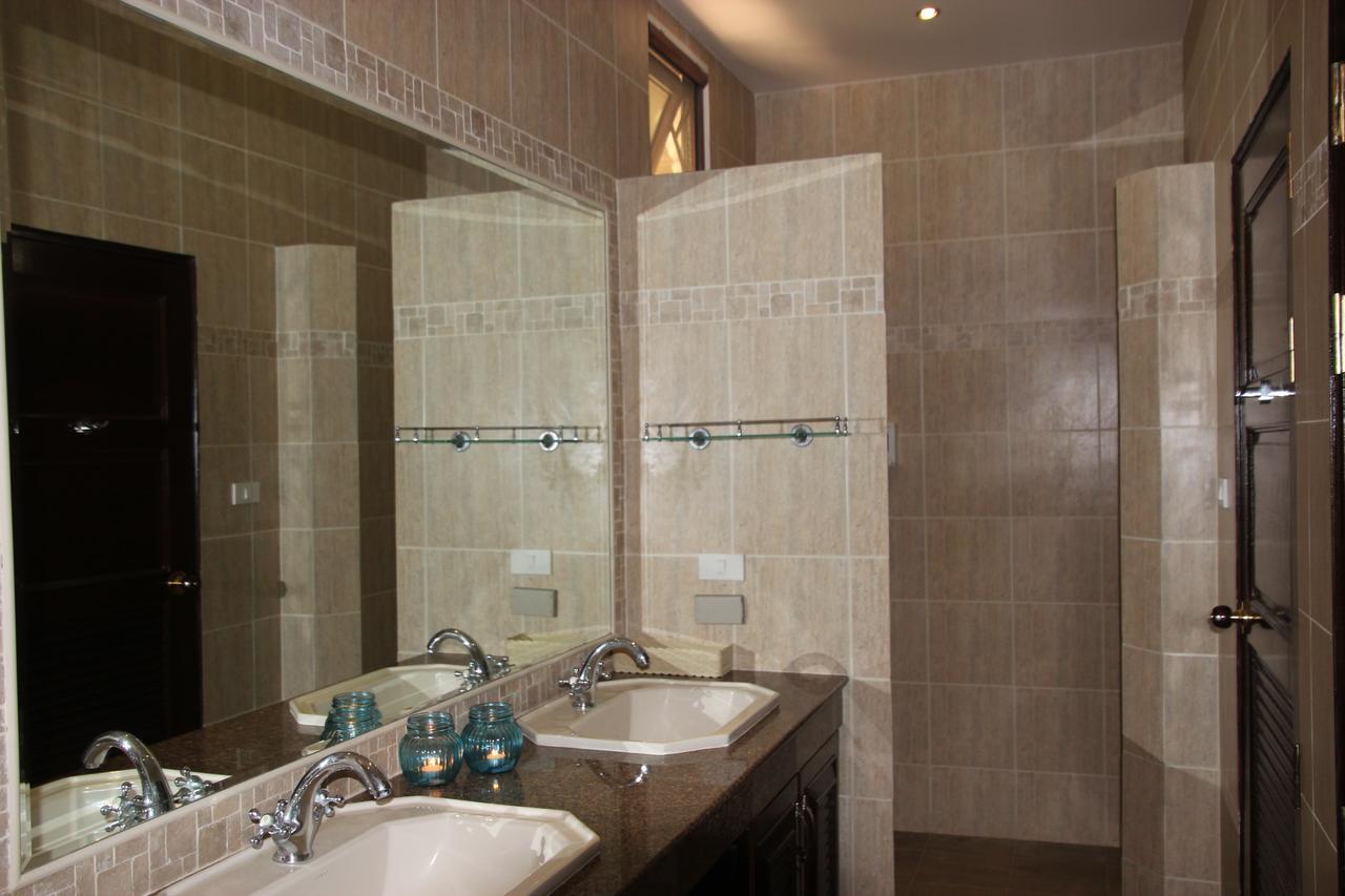Sibaja Palms Sunset Beach Luxury Villa Taling Ngam Beach Exterior foto